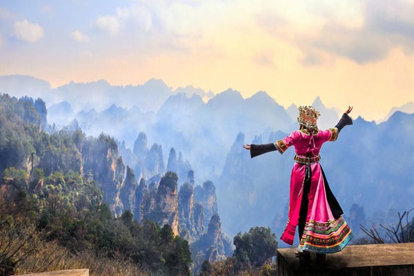Đến Phượng Hoàng Cổ Trấn đi chơi những đâu?