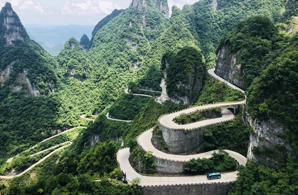 Đến Phượng Hoàng Cổ Trấn đi chơi những đâu?