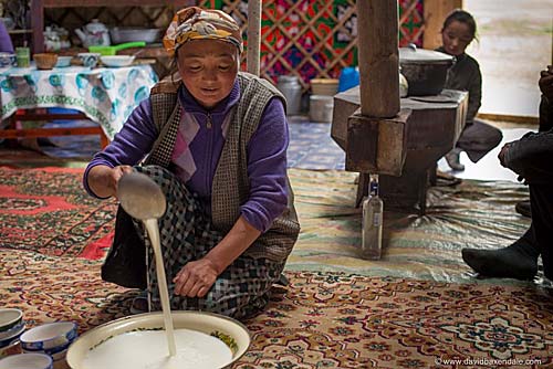 Nơi người dân uống trà sữa nhiều hơn nước