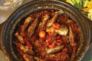 Cá kèo kho sả ớt ở Đất Mũi