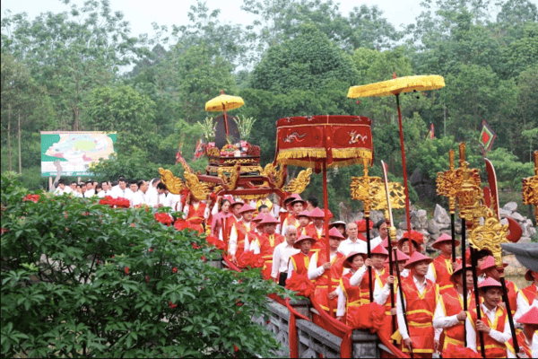 Giỗ Tổ Hùng Vương mùng 10 tháng 3 – Ý nghĩa ngày lễ và lời nhắc về nguồn cội