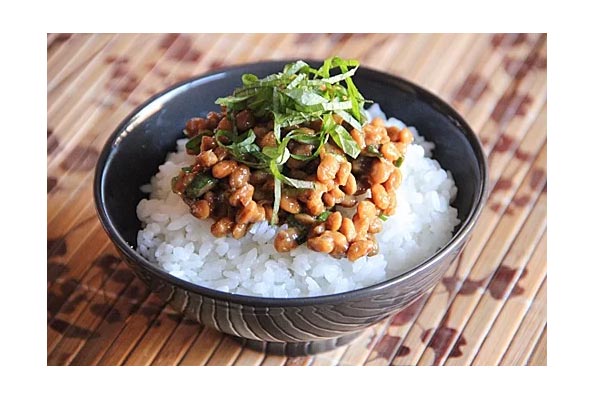 Đậu nành lên men Natto - bí quyết sống thọ của người Nhật Bản