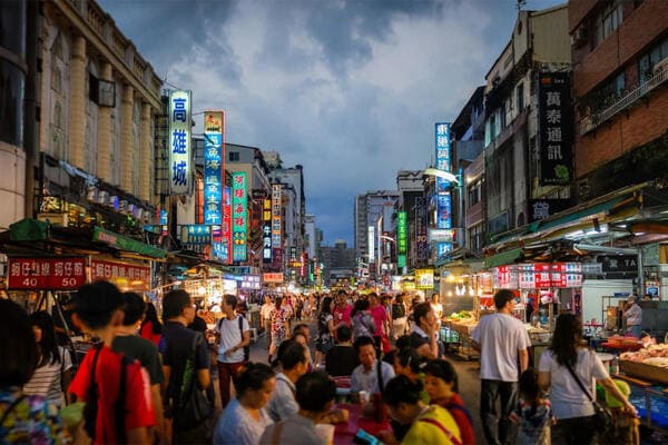 Tour Đài Loan 5N4Đ – Đài Trung, Cao Hùng, Đài Bắc | Tặng Suối Khoáng Nóng, Du Thuyền Nhật Nguyệt