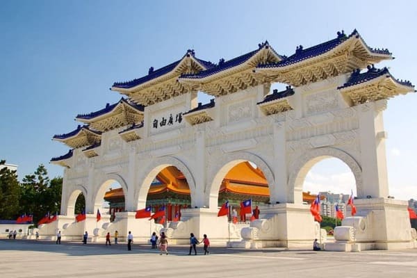 Tour Đài Loan 6N5Đ: Đài Bắc – Đài Trung – Cao Hùng | Tắm Khoáng & A Lý Sơn | Bay STARLUX 5★