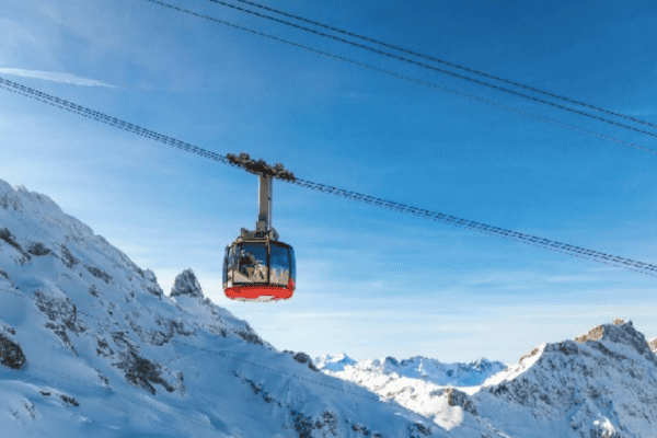 Tour Châu Âu 10 Ngày 8 Đêm: Ý – Vatican – Thụy Sĩ – Núi Tuyết Titlis – Pháp