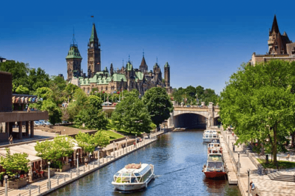 Tour Du Lịch Canada 8 Ngày 7 Đêm: Toronto – Niagara Falls – Thousand Islands – Ottawa – Quebec – Montreal